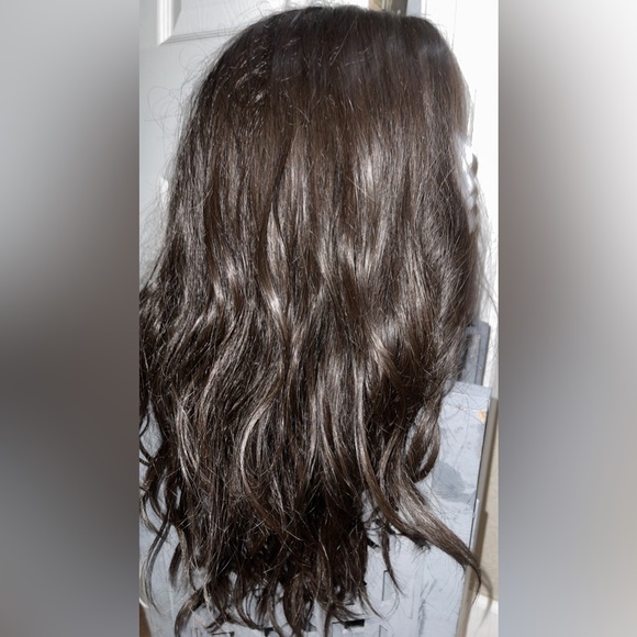 Brazillian Brown synthetic wig - Picture 1 of 4